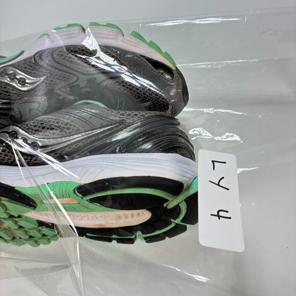 Saucony Liberate Black Mint Lightweight Running Shoes S15231-8 Women's Size 9 - Picture 11 of 11